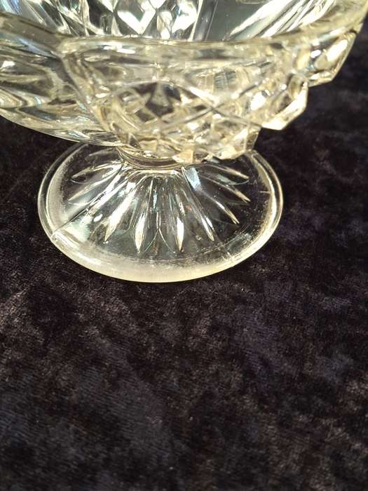 Vintage Pressed Glass Sweet Bowl.
