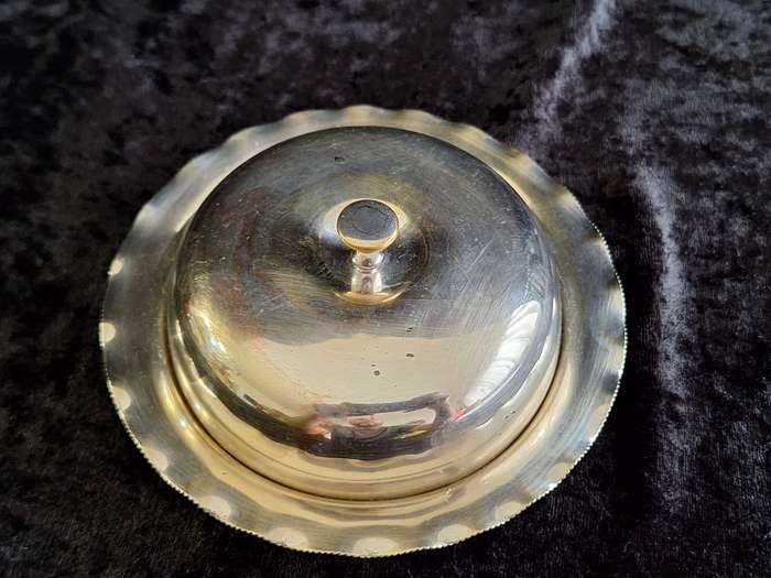 Silver Plated Butter Dish with Glass insert.