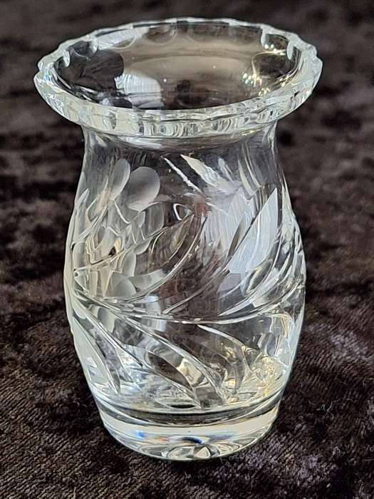 Small Vintage Rose cut Crystal Vase - A.