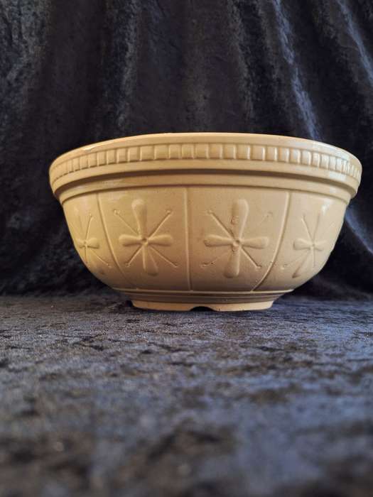 Vintage Old Stoneware Mixing Bowl.