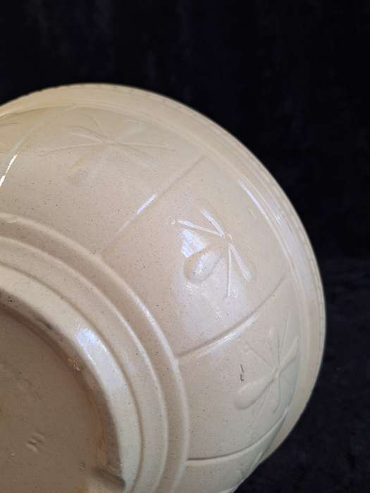 Vintage Old Stoneware Mixing Bowl.