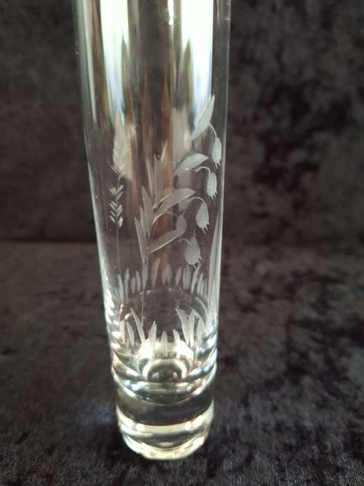 Beautiful Vintage Cut Glass Bud Vase.