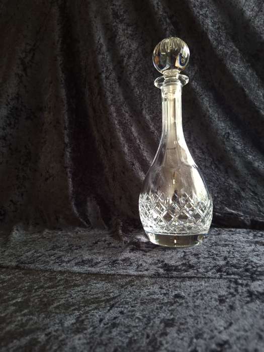 Stunning Vintage Crystal Decanter