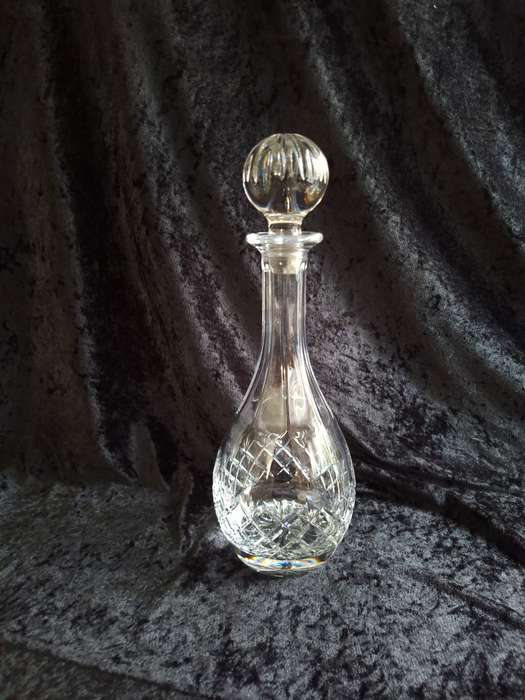 Stunning Vintage Crystal Decanter