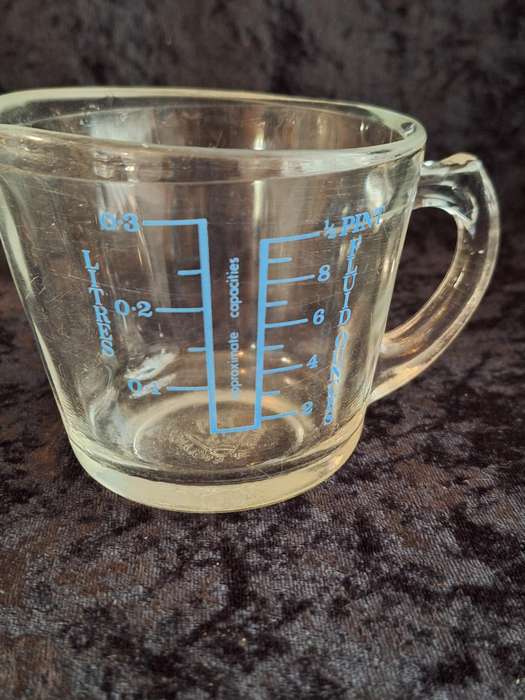 Vintage JAJ (PYREX) Made in England Glass Measuring Jug