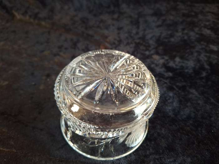 Stunning Vintage Rose Cut Crystal Sweet Bowl - B.