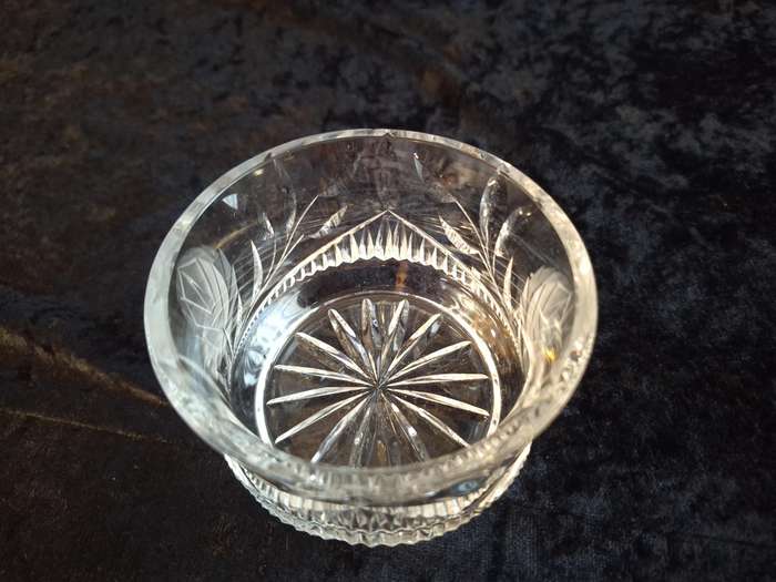 Stunning Vintage Rose Cut Crystal Sweet Bowl - B.