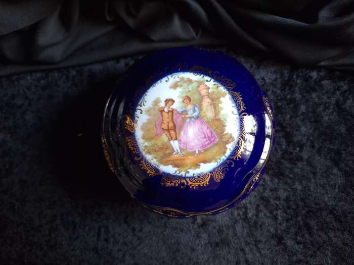 Beautiful Vintage Limoges France Dressing Table Trinket.
