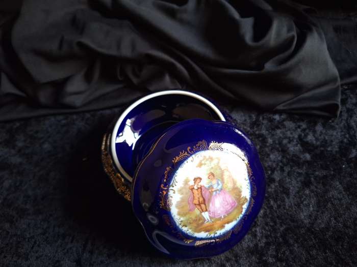 Beautiful Vintage Limoges France Dressing Table Trinket.