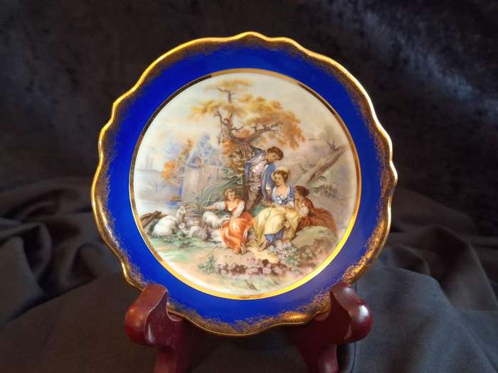 Beautiful Vintage Limoges France Small Plate.