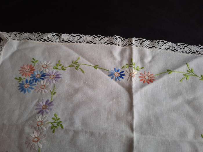 Beautiful Vintage Embroidered Tray Cloth - B.
