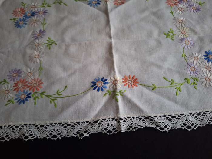 Beautiful Vintage Embroidered Tray Cloth - B.
