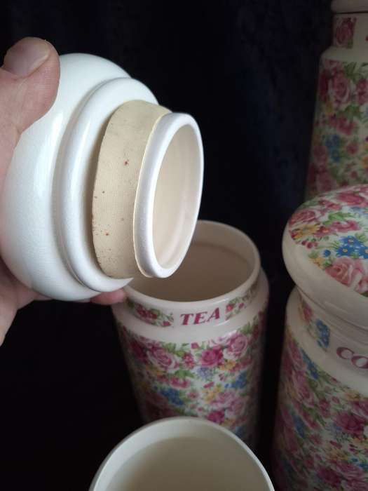Beautiful Vintage Jones & Middlton Ltd. Ceramic Chintz Kitchen Counter Canister Set.