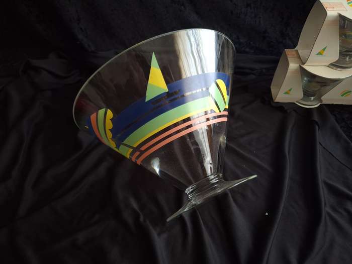 Stunning Retro Summertime by Ray Ware Ice Cream Sundaes Set.