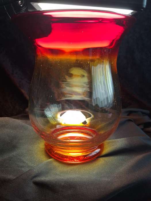 Stunning Vintage Italian Glass Vase.