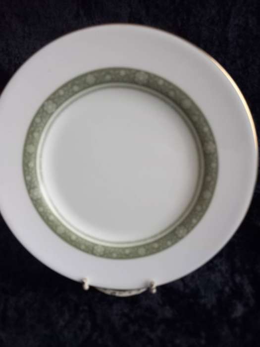 Vintage Royal Doulton - Rondelay Small Plate - D.