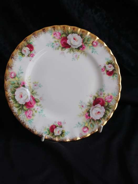 Vintage Royal Albert - Celebration Small Plate.
