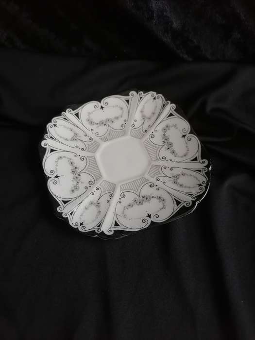 Vintage Art-Deco Shelley Coffee Saucer (B & W) RD: 723404/11504