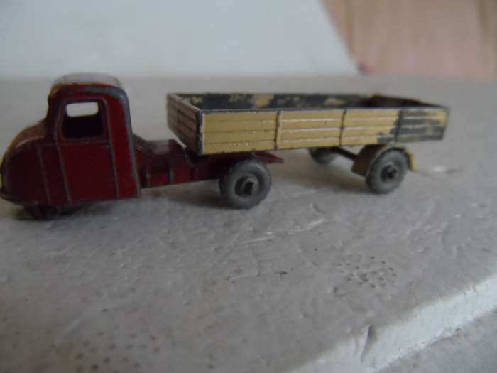 VINTAGE MATCHBOX LESNEY No.10b SCAMMELL MECHANICAL HORSE , 1957  [LARGER VERSION]