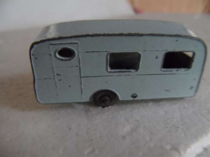 VINTAGE MATCHBOX 23A BERKELEY CARAVAN