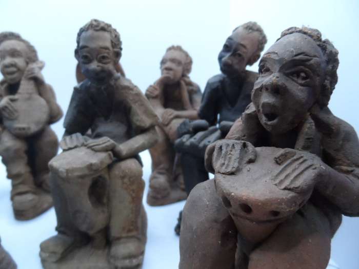 CLAY 9 MAN MUSIC GROUP 11 TO 14 CM  TALL [Y301]