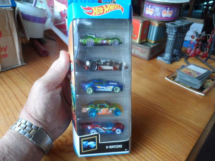 hot wheels x-racer 5 pack