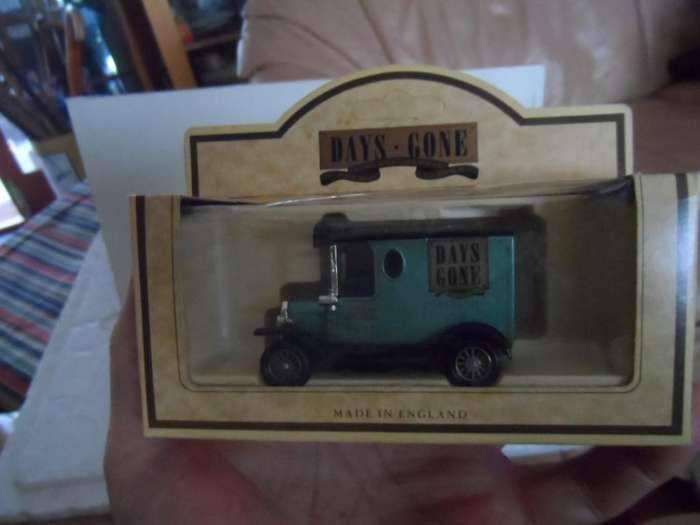 LLEDO 1920 MODEL T FORD VAN CLUB 1992 GREEN  [M12]
