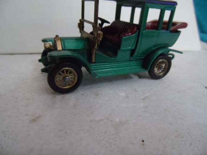 MATCHBOX MODELS OF YESTERYEAR Y-3 1910 MERCEDES BENZ LIMOUSINE MADE IN ENGLAND. [m11]