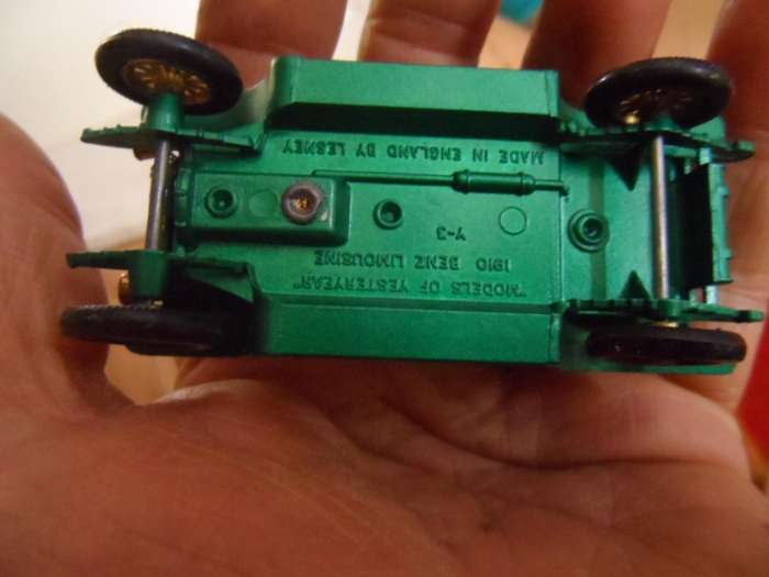 MATCHBOX MODELS OF YESTERYEAR Y-3 1910 MERCEDES BENZ LIMOUSINE MADE IN ENGLAND. [m11]