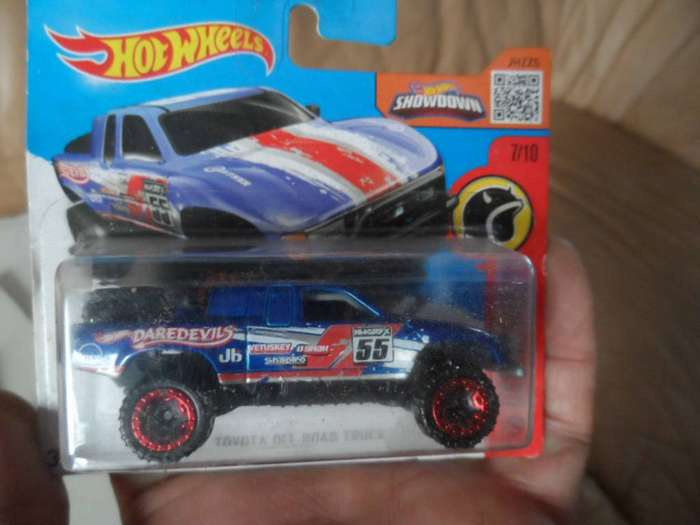 Hot Wheels Toyota Off-Road Truck HW Daredevils Factory Sealed short card [m48]
