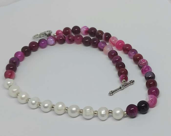 Genuine Pearl and Pink Agate Necklace - Stunning!