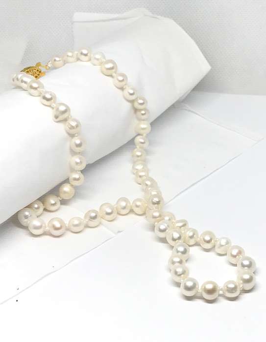 Genuine Pearl Necklace - Classic and Elegant