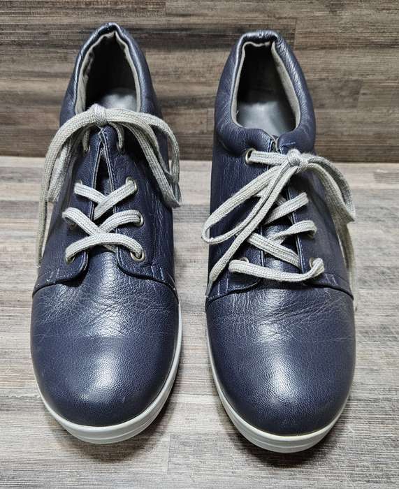 Navy & Grey leather Froggie wedge heel sneakers, size 7