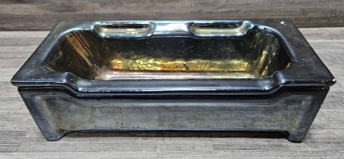 Enameled cast iron item - not sure what it is