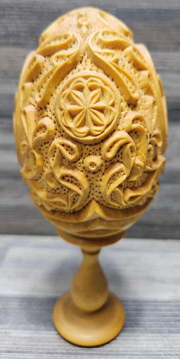 Carved wooden Russian? Ukranian? Easter Egg