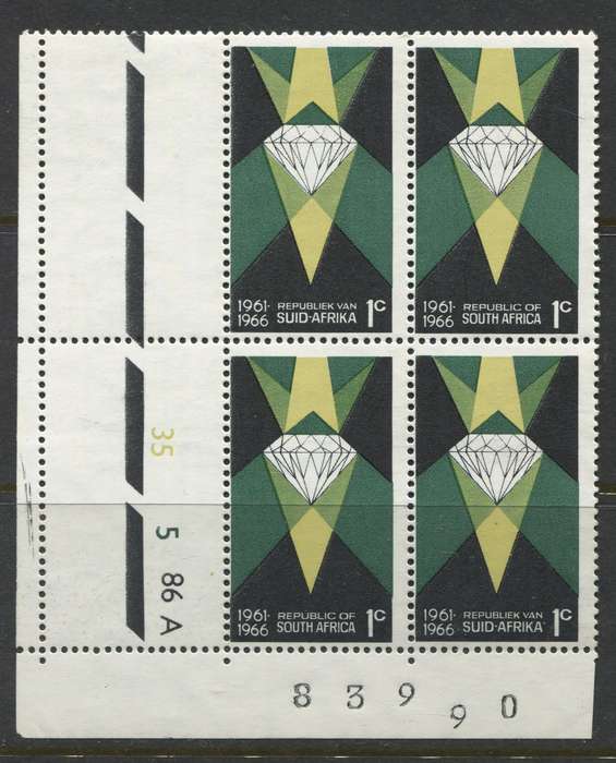 RSA - 1 Control  Block Of 4 With Minor Perforation Shift - 1966 - MNH