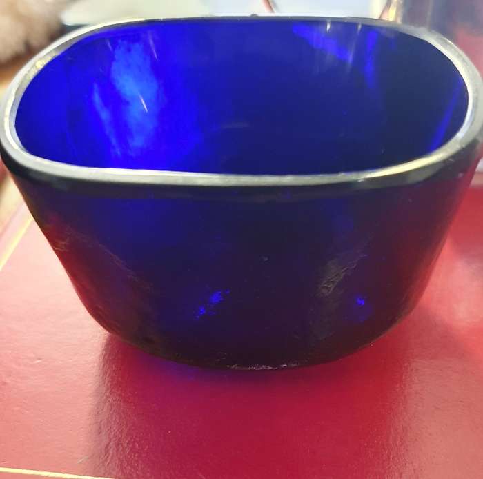 STERLING SILVER MUSTARD POT WITH COBALT BLUE GLASS INNER.