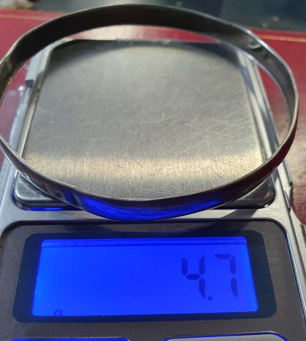 STERLING SILVER BANGLE
