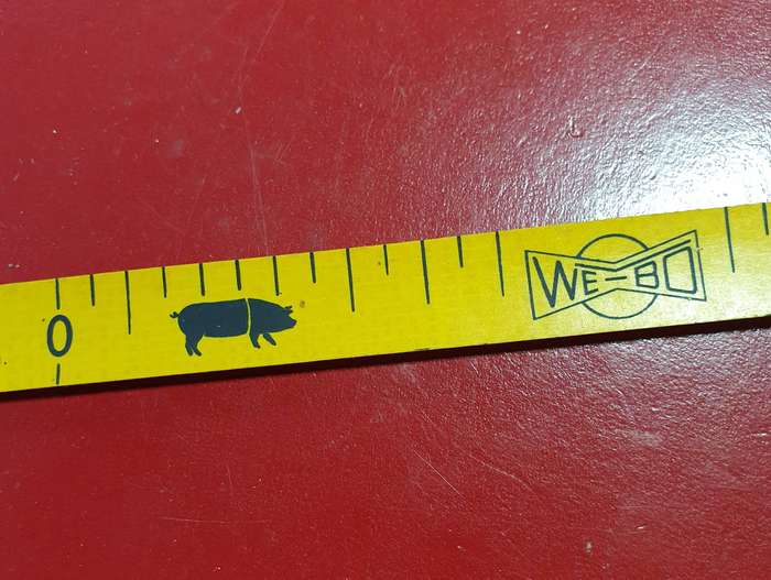VINTAGE LIVE STOCK / VETERINARY MEASURING TAPE. WEIGHT ESTIMATER.