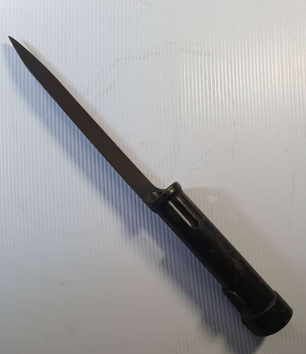 SADF R1.  7.62 RIFLE BAYONET