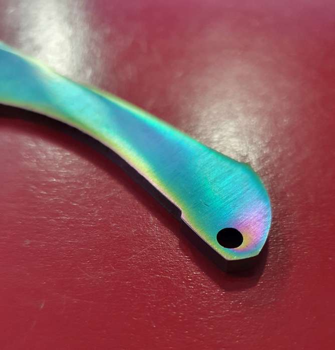 THROWING KNIFE. VERY SHARP. 155mm LONG.
