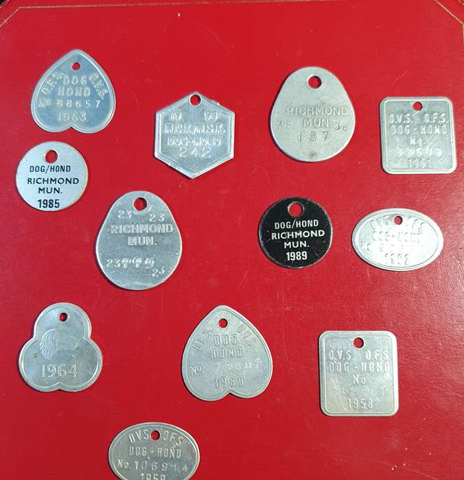 12 X VINTAGE DOG LICENCES . FROM 1958 0NWARDS.