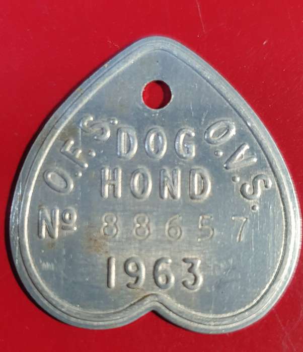 12 X VINTAGE DOG LICENCES . FROM 1958 0NWARDS.