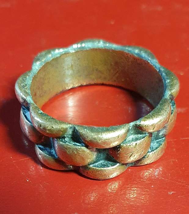 VINTAGE HEAVY COPPER GEAR BIKERS RING. 24mm