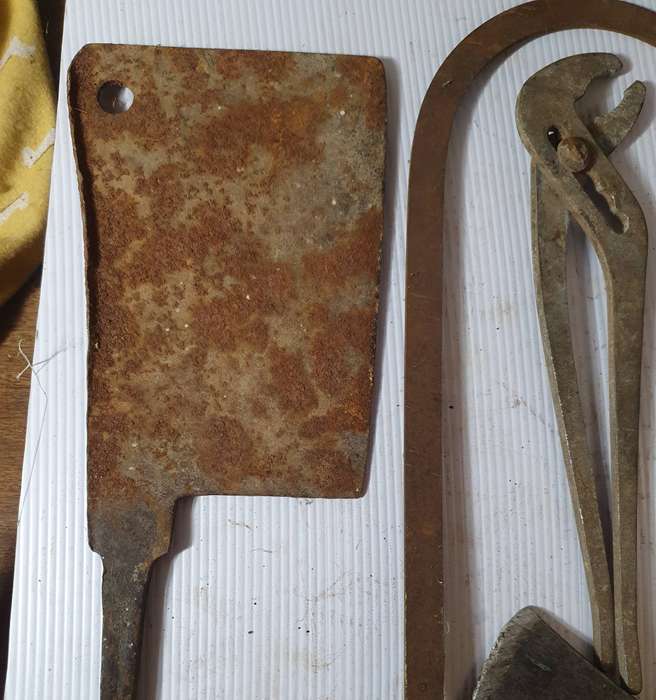11 X ANTIQUE TO VINTAGE TOOLS. STUNNING MAKERS MARKS. INCL. 18 INCH MONKEY W. ONE BID FOR ALL. LOT B