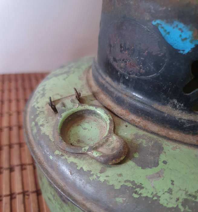 ANTIQUE 30CM HIGH PARAFFIN STOVE AND ENAMEL POT.