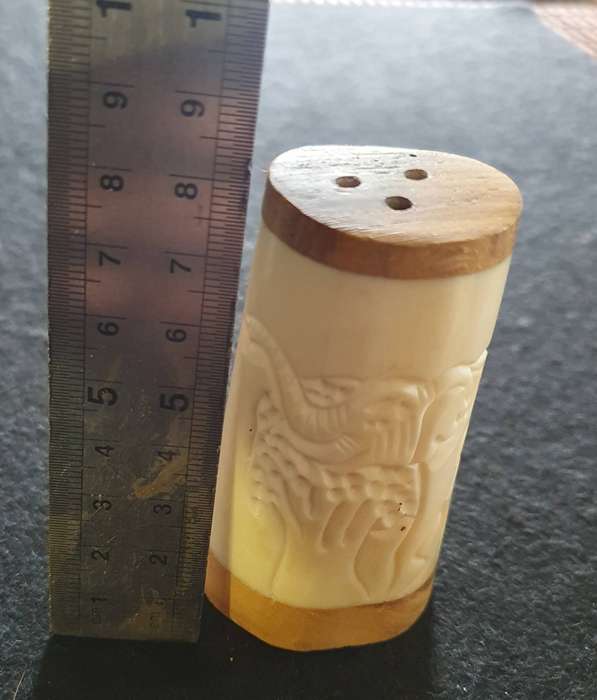 ANTIQUE SALT AND PEPPER SHAKERS. BONE