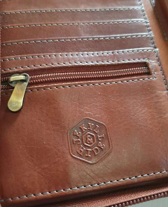 ORIGINAL Jekyll & Hide Oxford Travel Wallet Brown . AS NEW. NEVER BEEN USED.