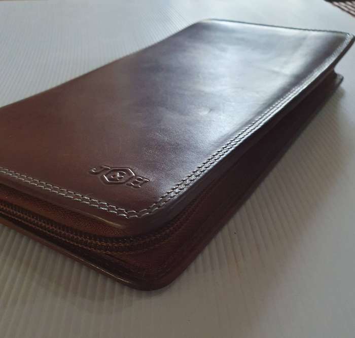 ORIGINAL Jekyll & Hide Oxford Travel Wallet Brown . AS NEW. NEVER BEEN USED.