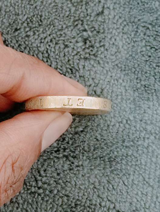 1983 One Pound Queen Elizabeth II